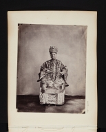 Portrait of a Chinese with elaborate robes and a crown.