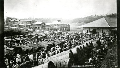 Market scene in the Philippines