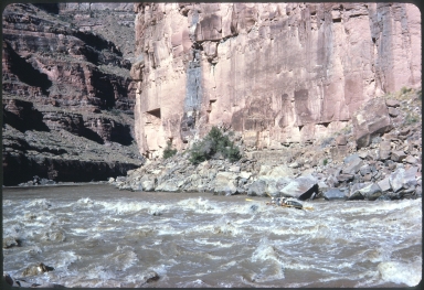 Rafters navigating Dark Canyon Rapids