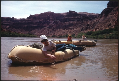 Rafting Glen Canyon