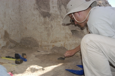 Steve Holen and Richard Stucky excavating the Kanorado site