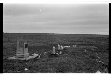 Gravesite in Barrow, Alaska