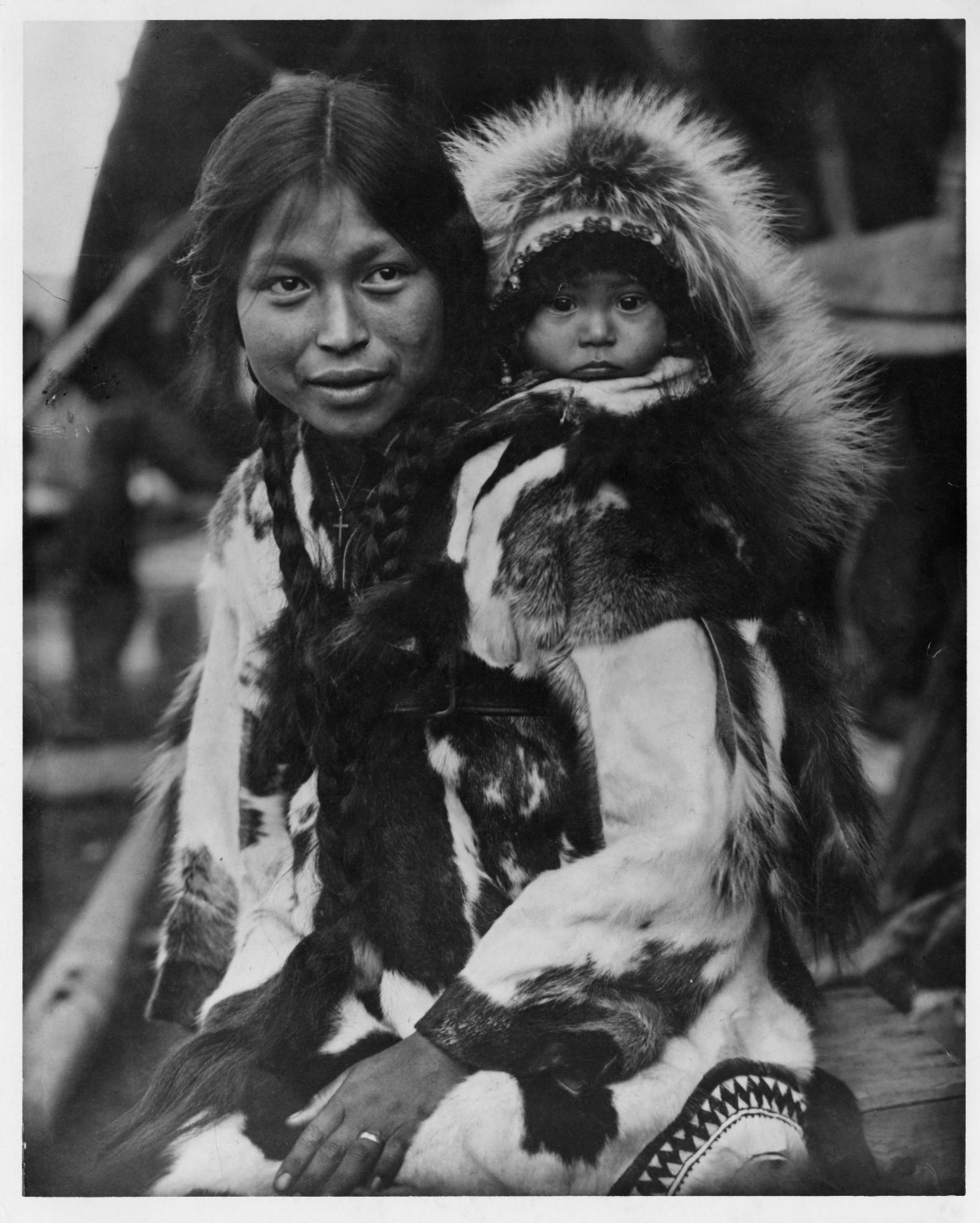 King Island Woman and Child